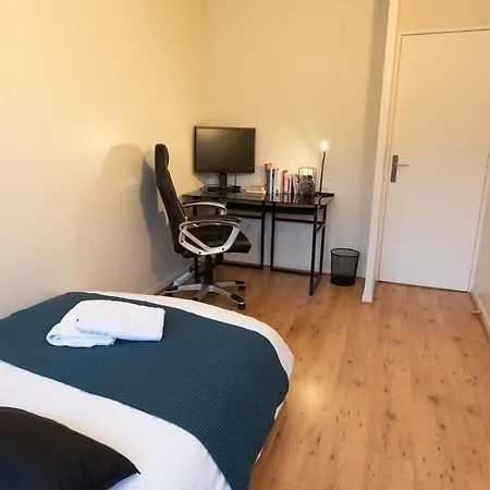 Le Jitaku- Magnifique Duplex - 15min Disneyland Apartment